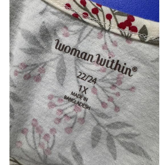 Woman Within Size 22/24 1X Long Sleeve TShirt Holiday Holly Berry Cotton Poly - Picture 3 of 8